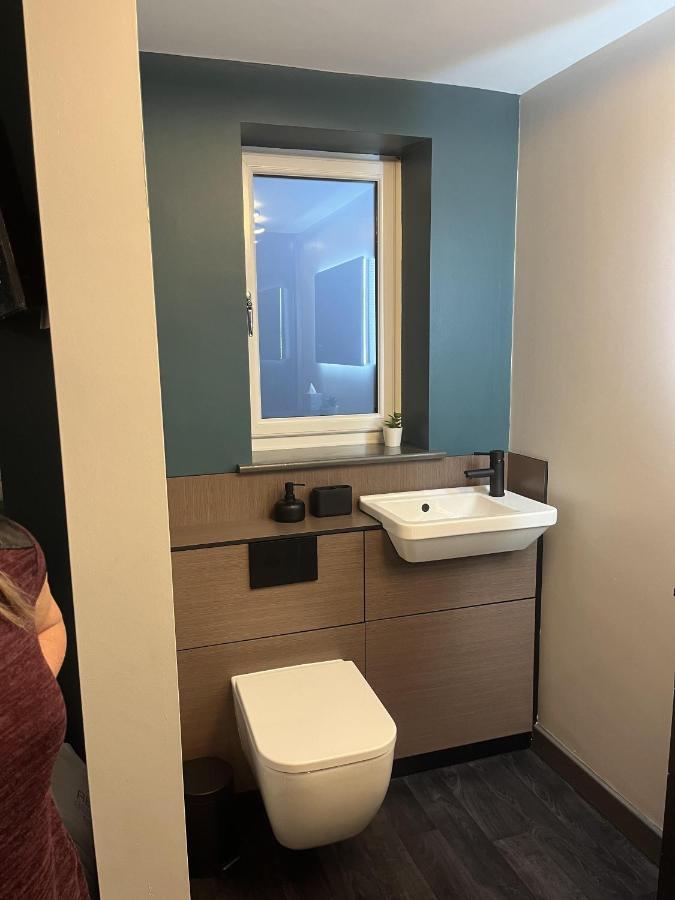 Welcome To Your Stay At The Nest Bolton Eksteriør billede